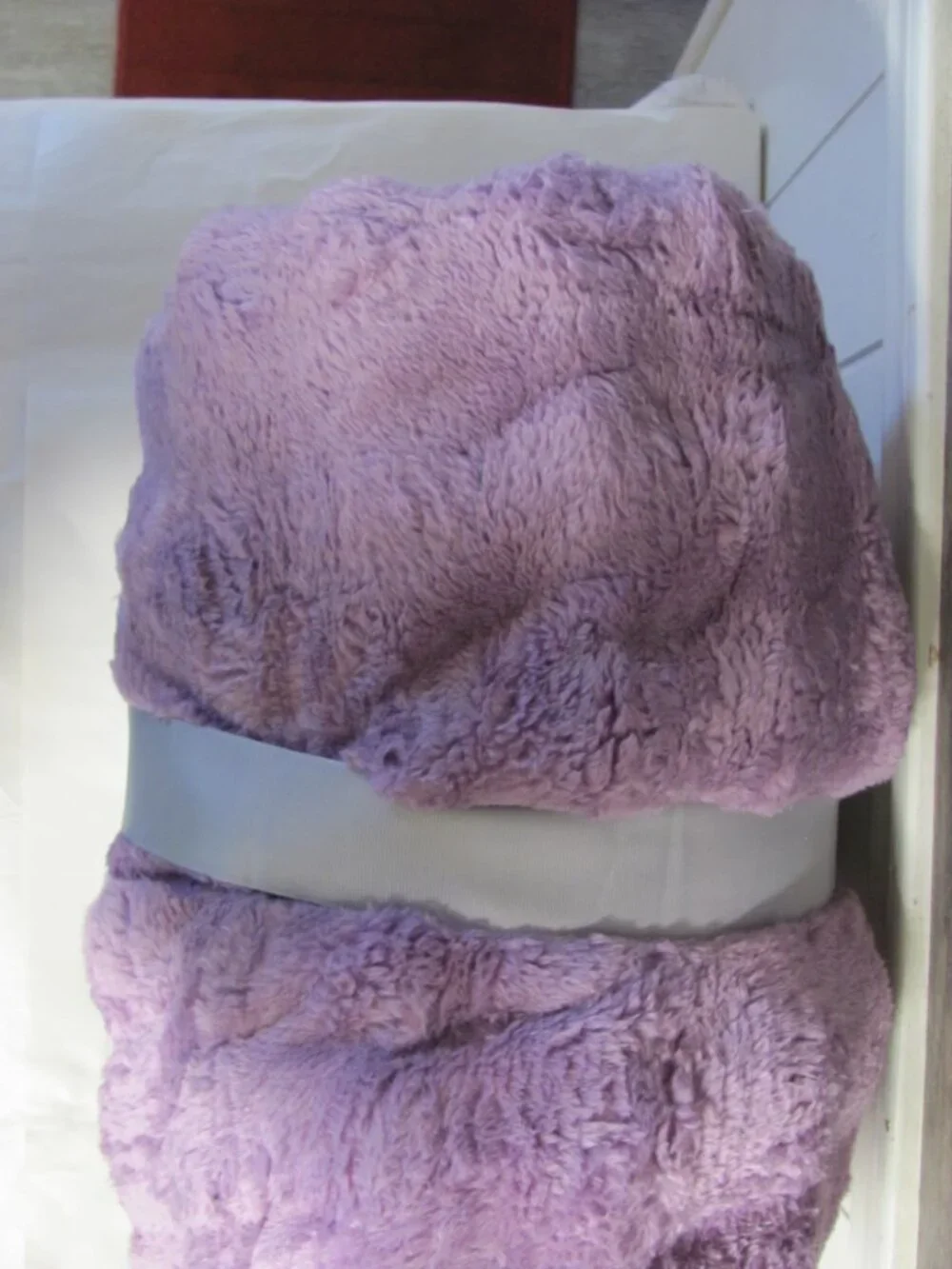 AKMI TEXTILE LAVENDER  KING SIZE THROW BLANKET NWT akmi textile